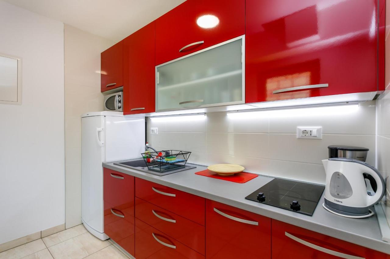 Studios Nada Krk Town Bagian luar foto